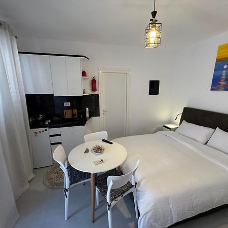 Private Villa Aras 2 - Luxury & Elegance Apartments Avlonya Dış mekan fotoğraf